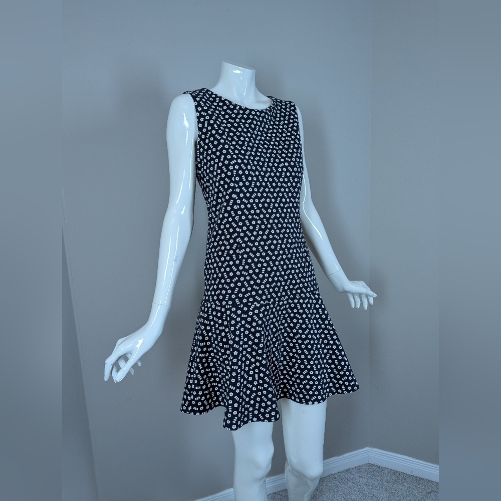 Uniqlo Floral Mini Dress Black White Skater Fit Flare Casual Summer Dress S